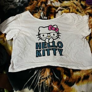 Women’s Hello Kitty crop top